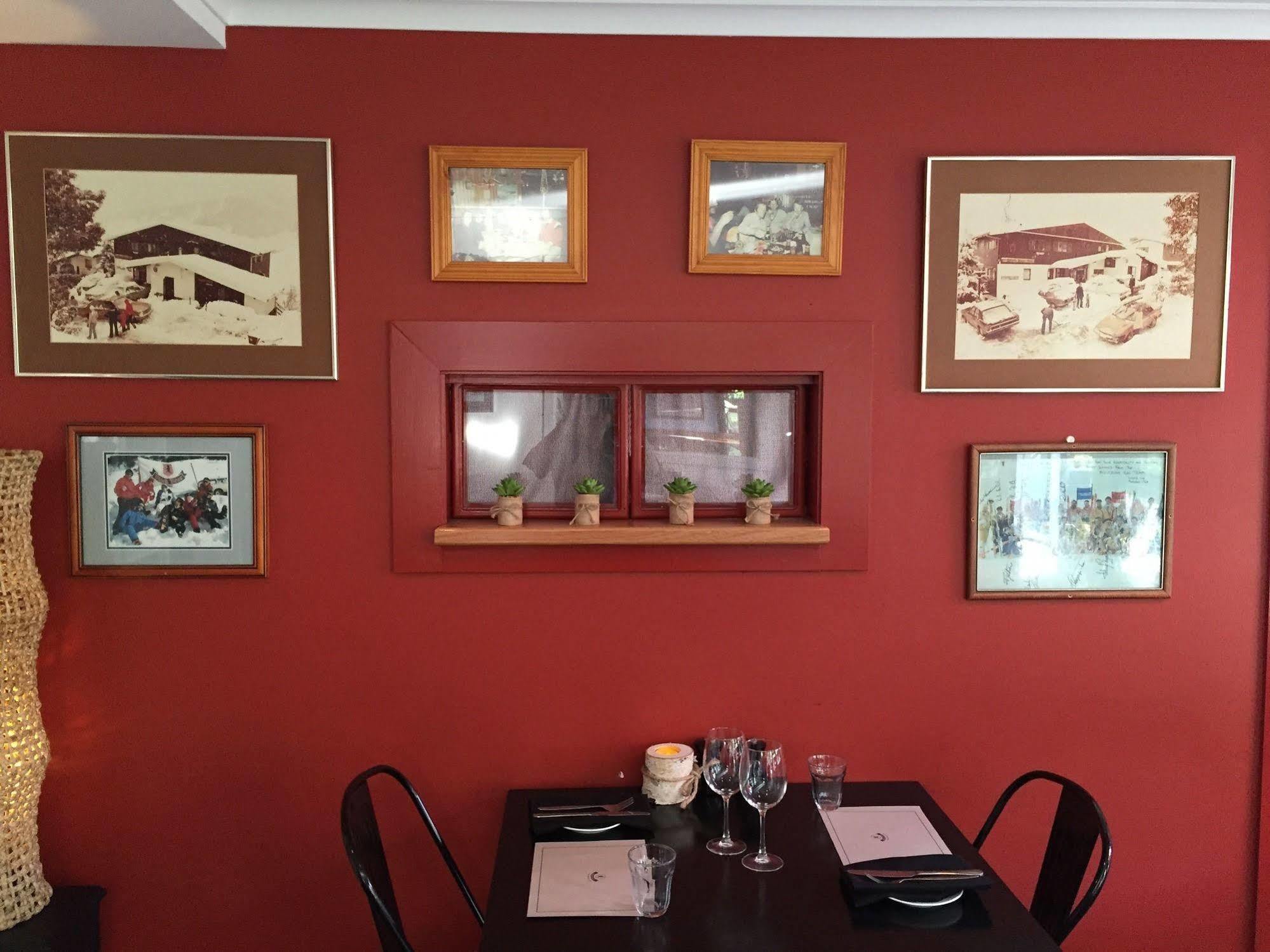 Black Bear Inn Тредбо Экстерьер фото